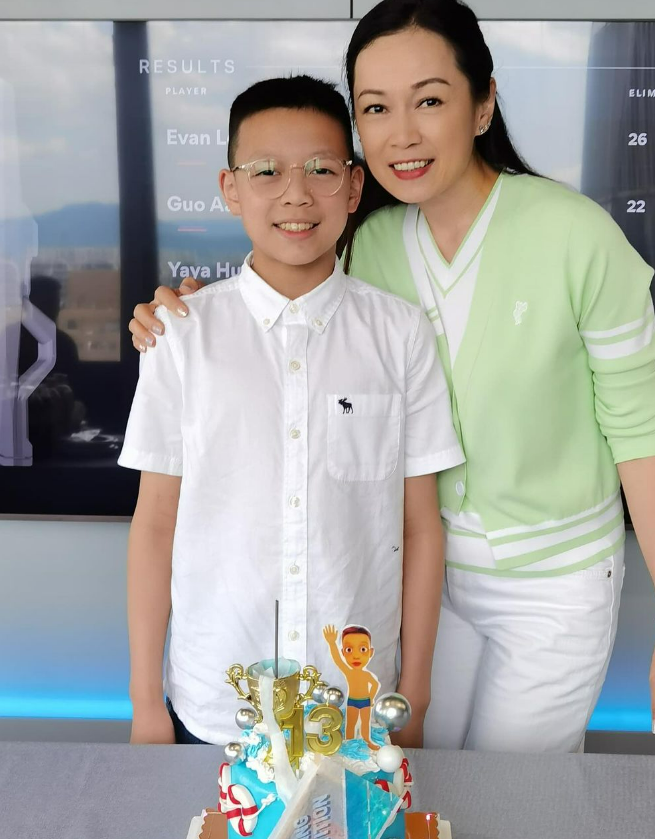 姚瑩瑩為兒子慶祝生日。