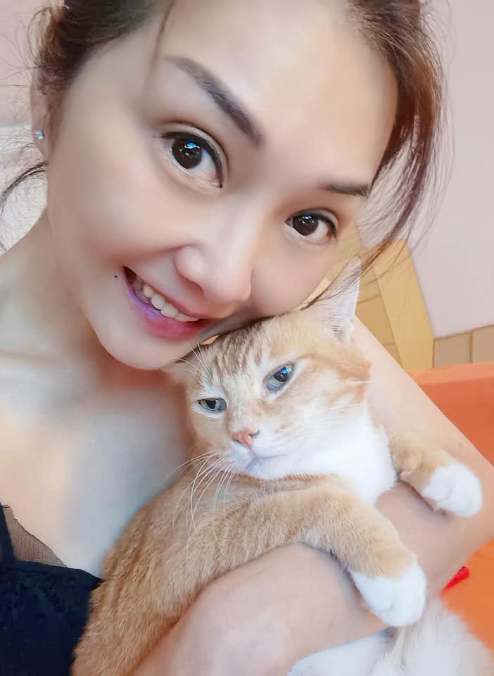 顏仟汶有養貓。