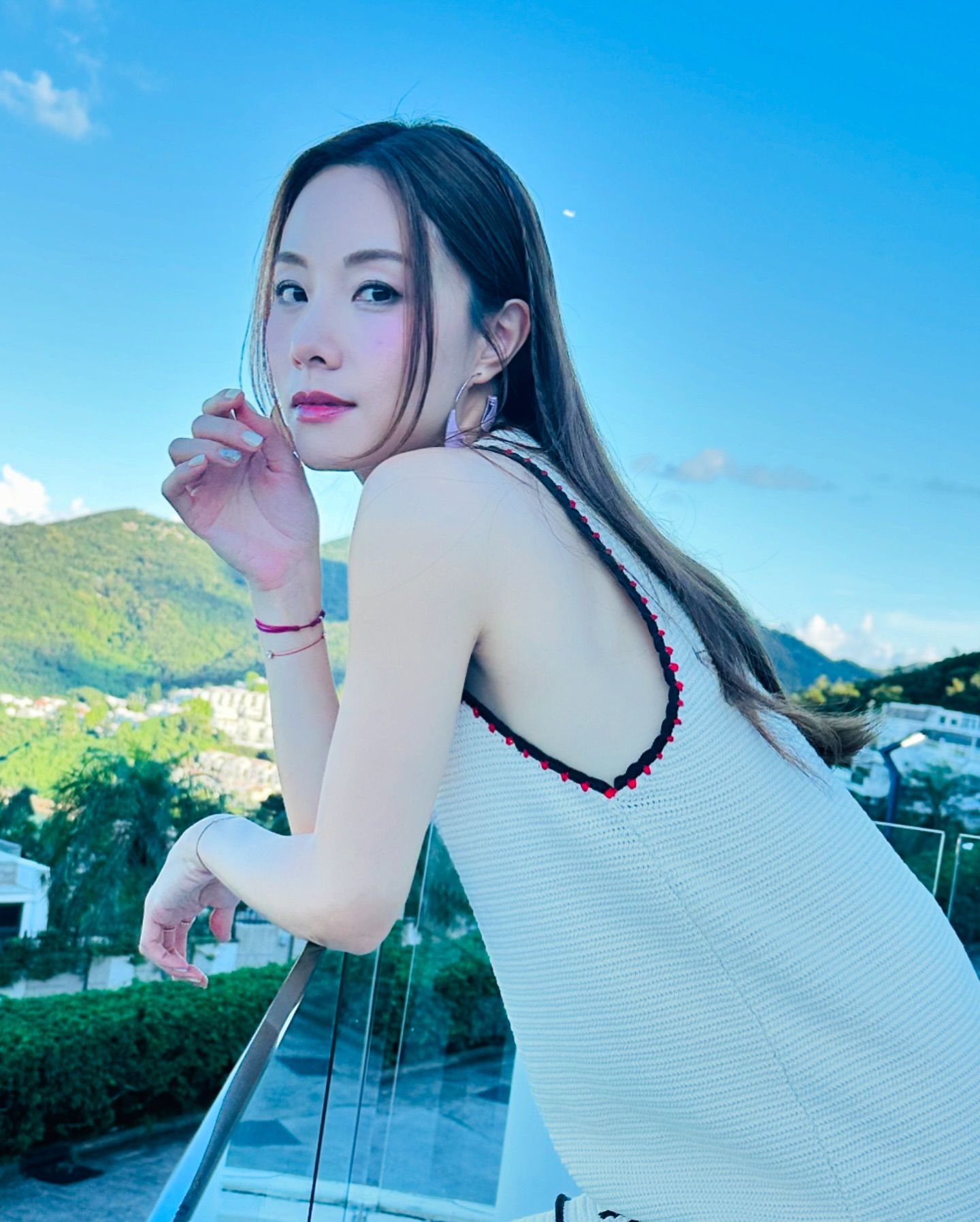 鄧麗欣單身了3年，最近傳出有新戀情！