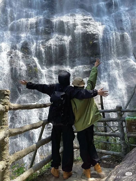 雙子座的性格就像風一樣，變化多端。