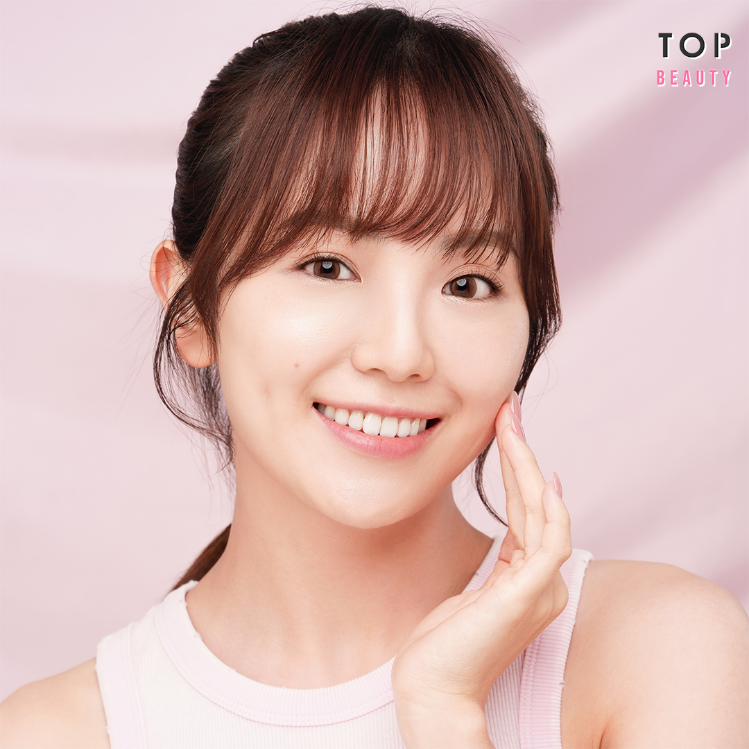 CLARINS美白Duo配合「水乳濕敷法」,用後肌膚明顯均淨白滑及去黃提亮了不少,最驚喜是能淡斑同時秒速注水。