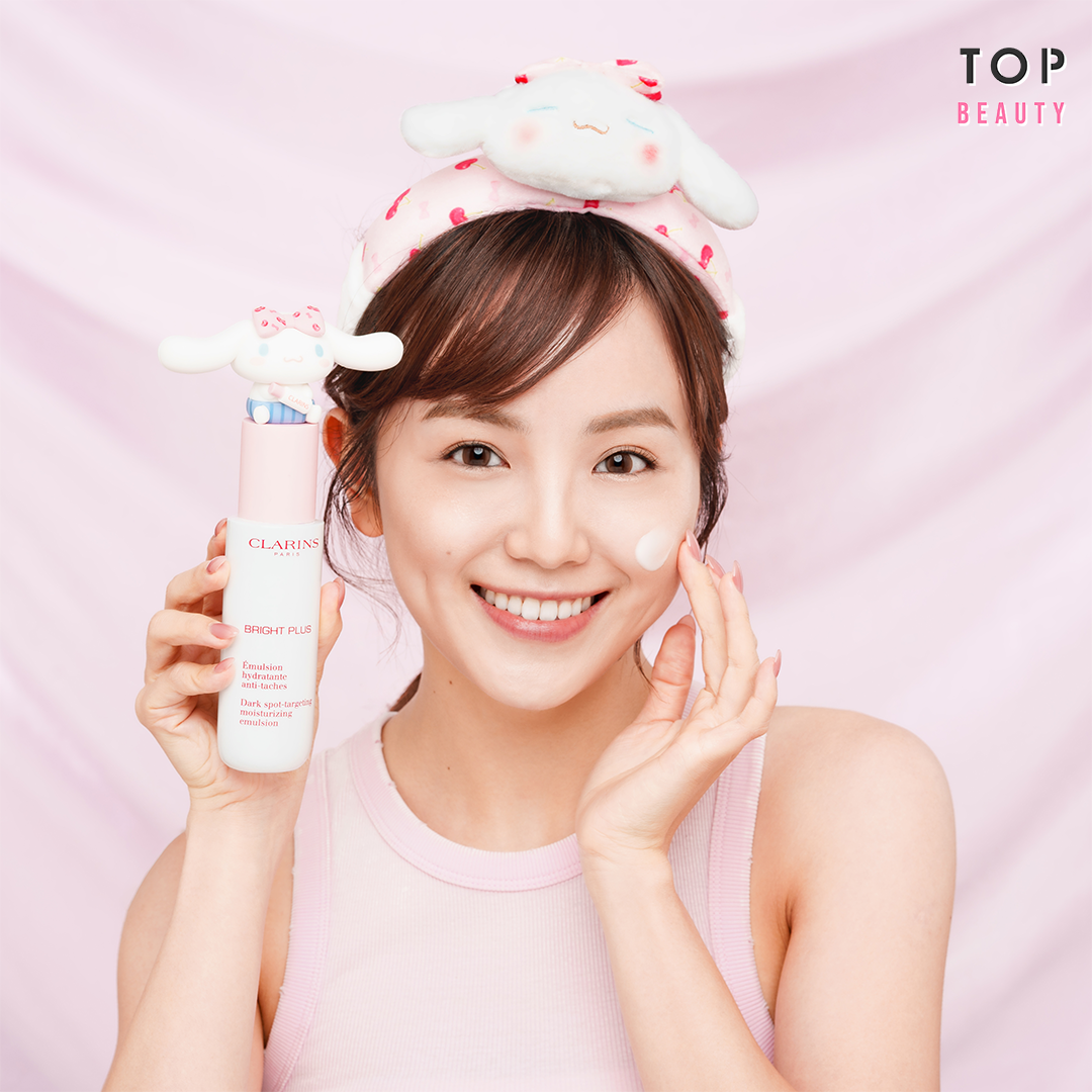 先塗上5泵淡斑乳液,輕輕按摩加強吸收。