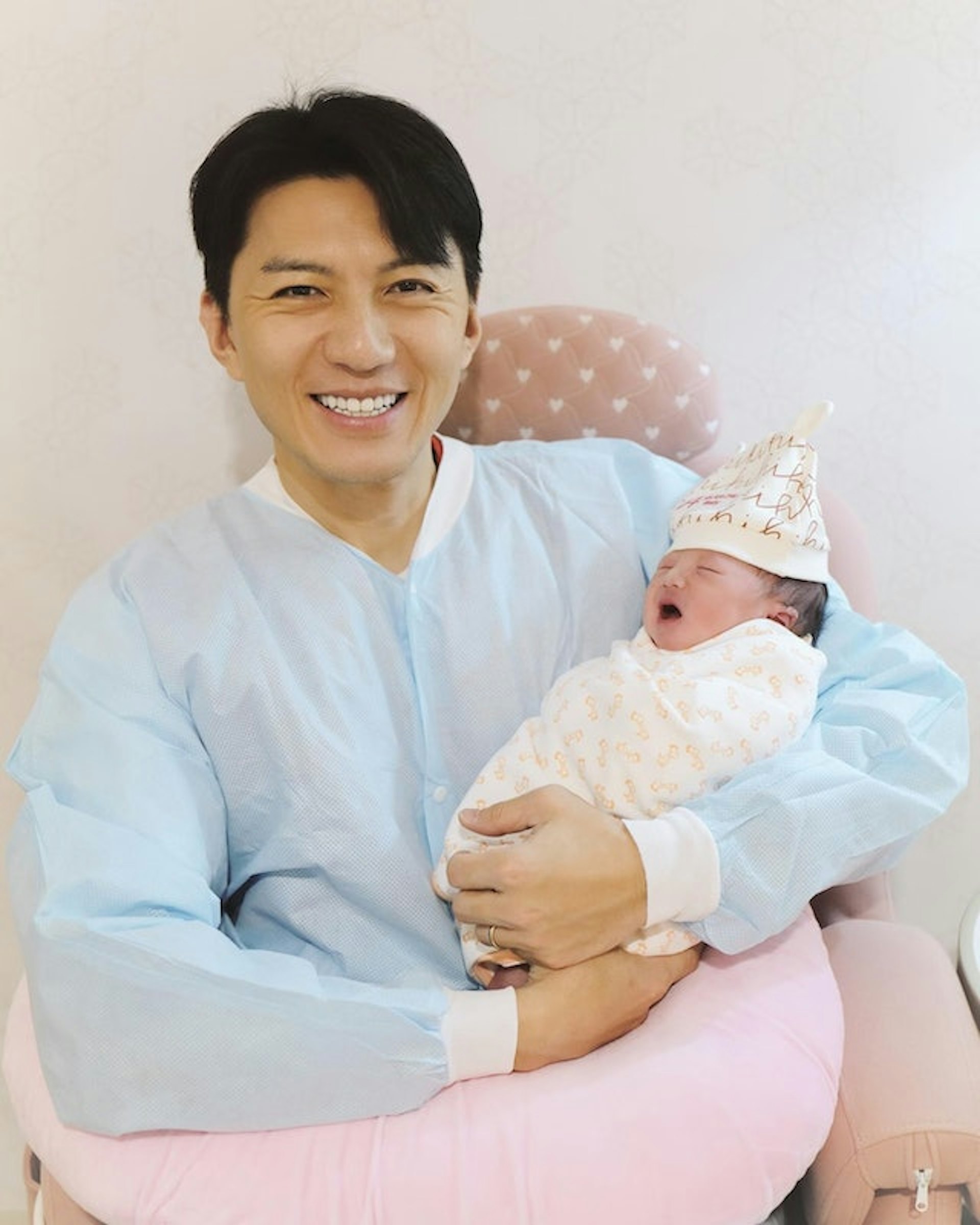 袁偉豪又提到自己由BB出世一刻已不斷拍片、拍照，每日都為BB做紀錄。