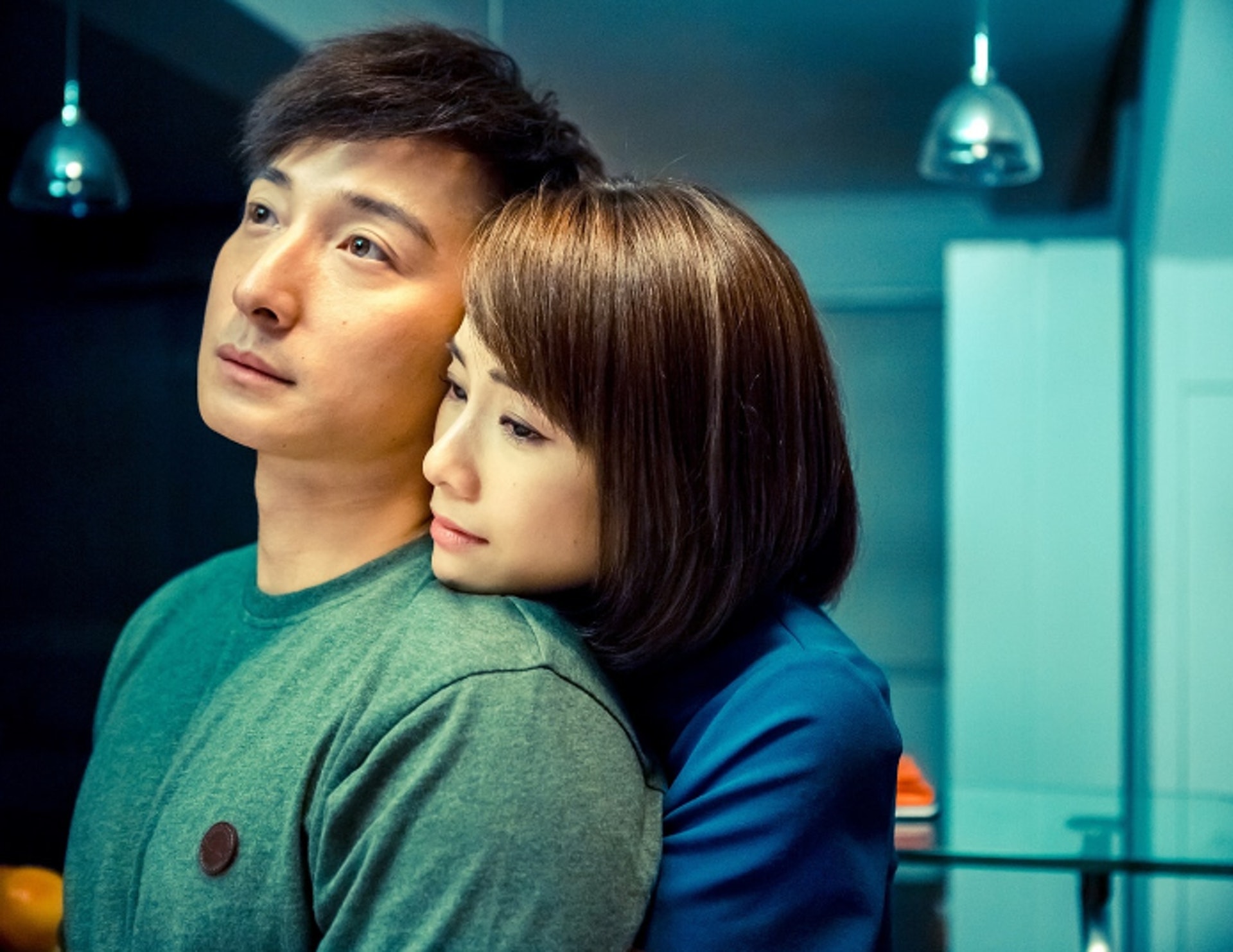 鄧麗欣曾與方力申拍拖10年。