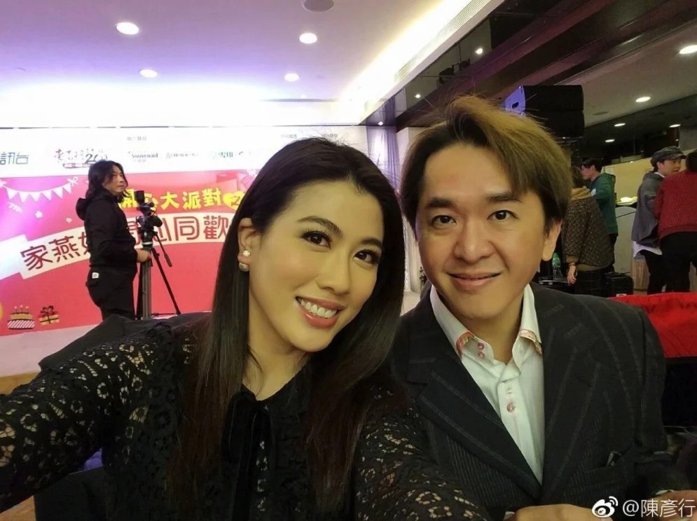 陳彥行入行多年鮮有緋聞，曾與鄧兆尊傳出緋聞。