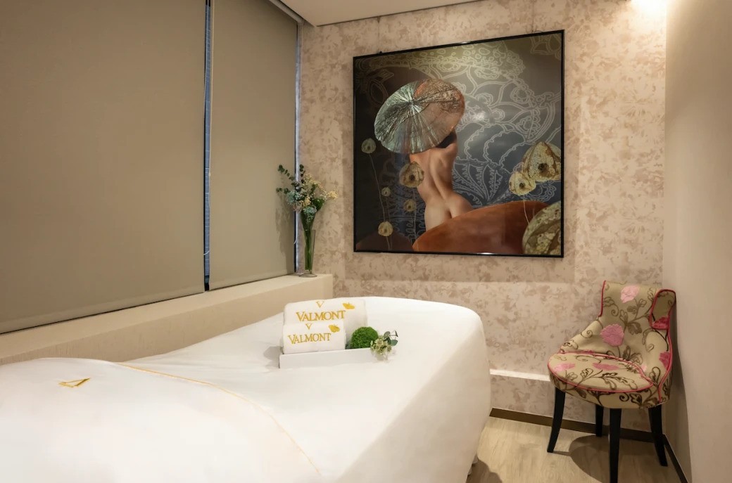 滋潤補濕護理療程 - THE SPA by VALMONT