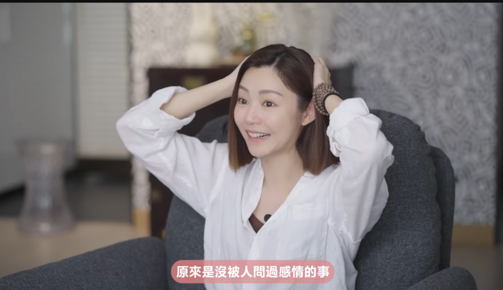 衛詩雅在自家YouTube頻道分享求婚影片，親解為何會答應男友求婚。