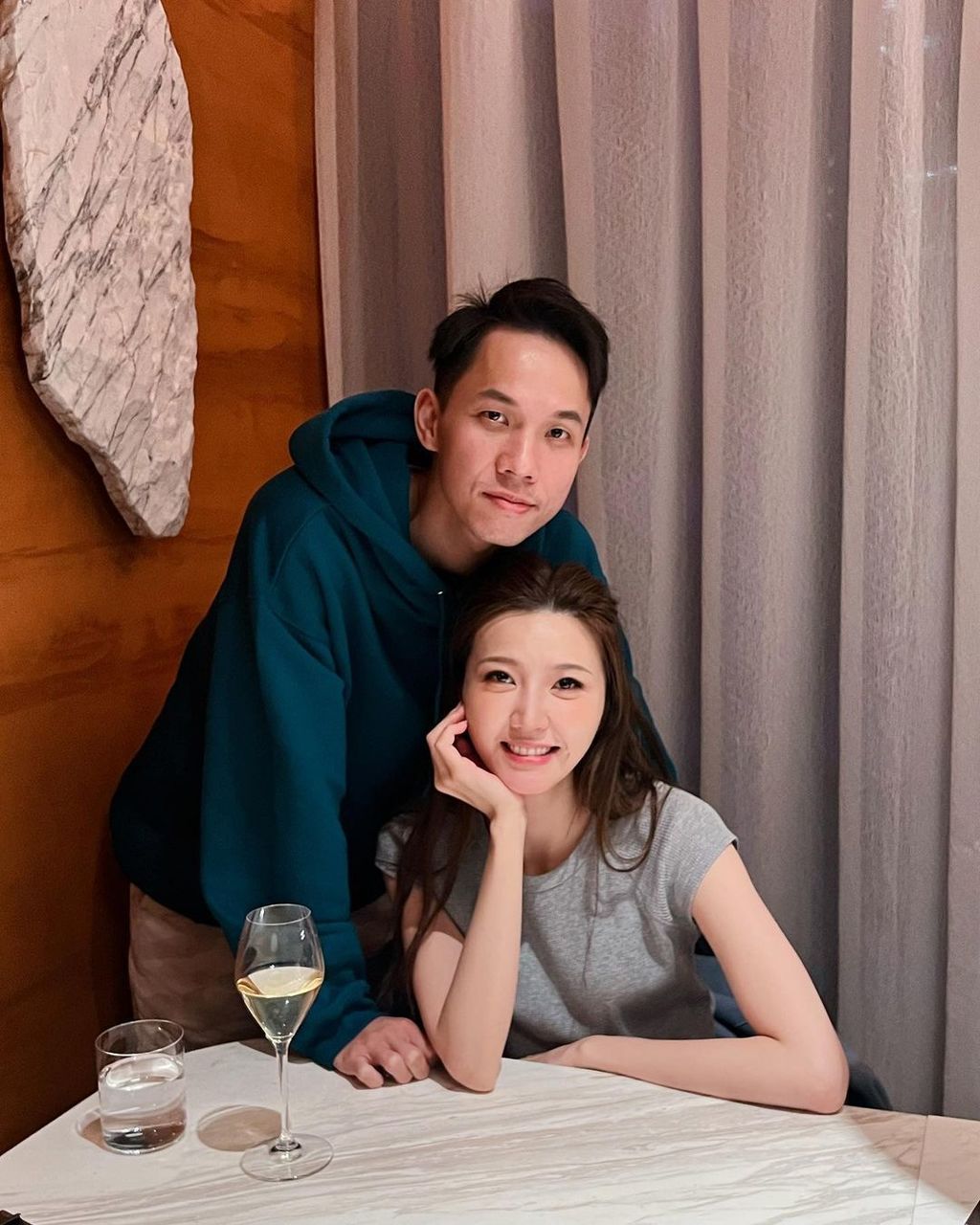 當你有了另一半之後，無論你跟其他異性的交情如何，有些事情是絕對不能做的。