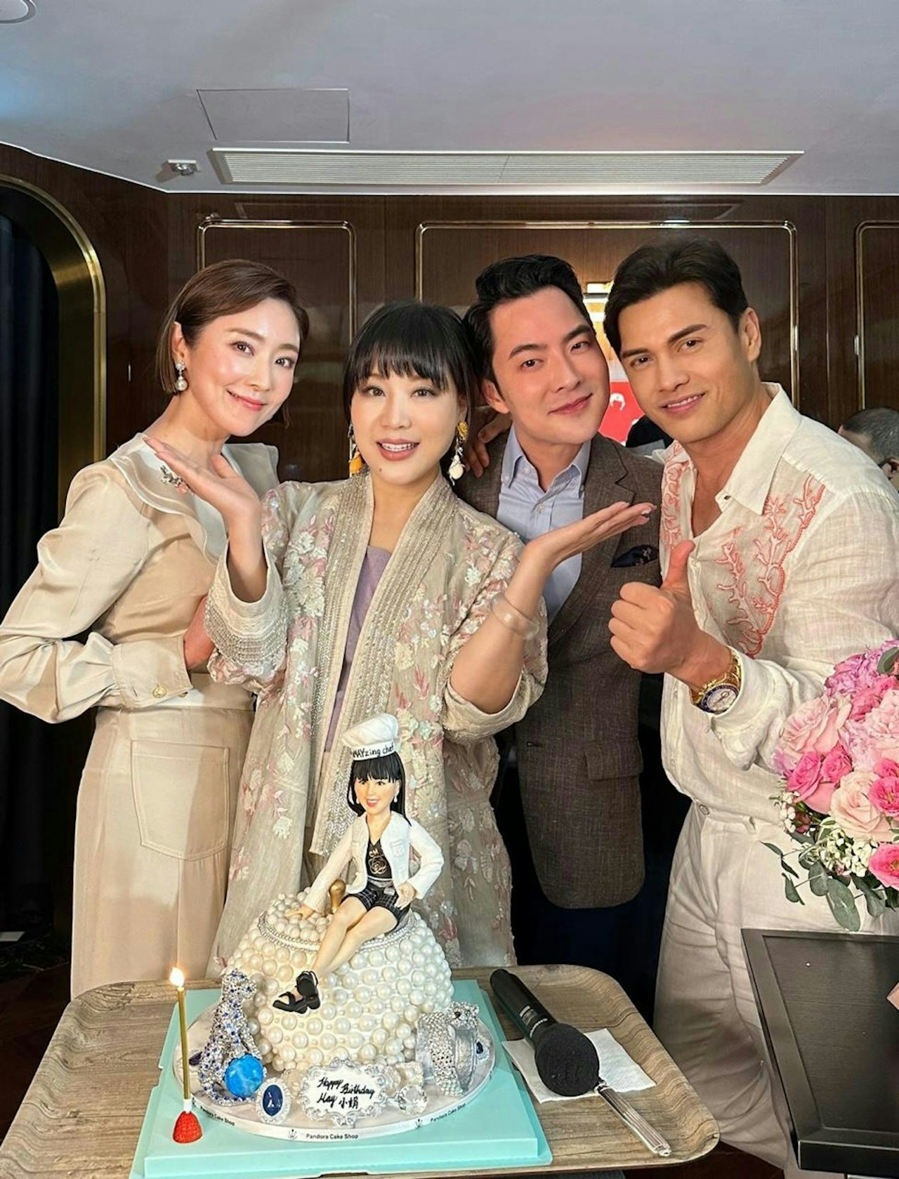 張玉珊帶男友出席朋友聚會。