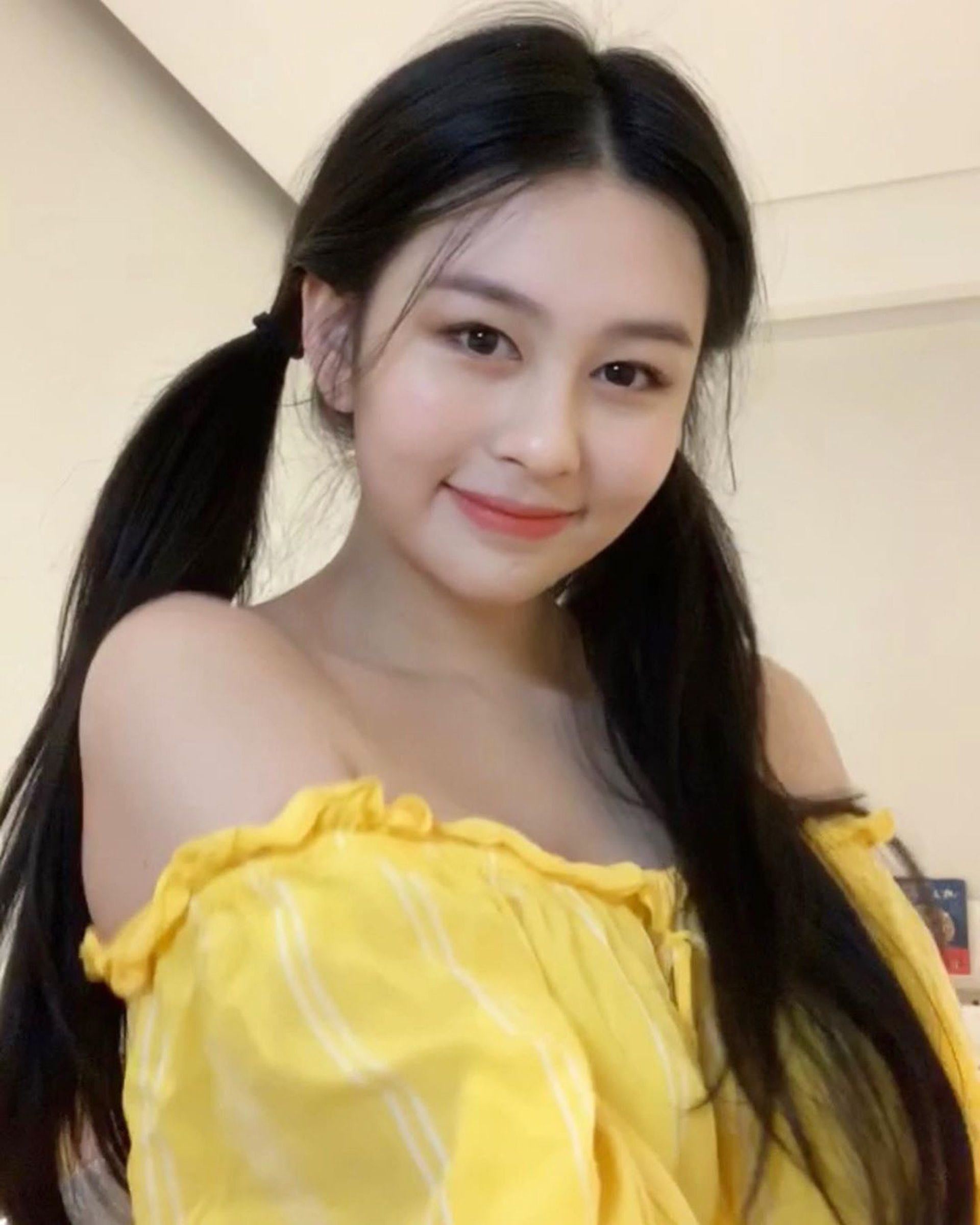 「水行人」的面相特徵是偏圓。