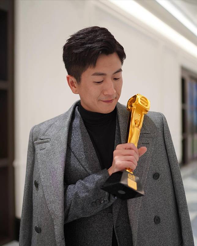 馬貫東要飾演大隻臥底，他笑言角色又打得又識駕駛電單車，現在落力操肌做好準備。