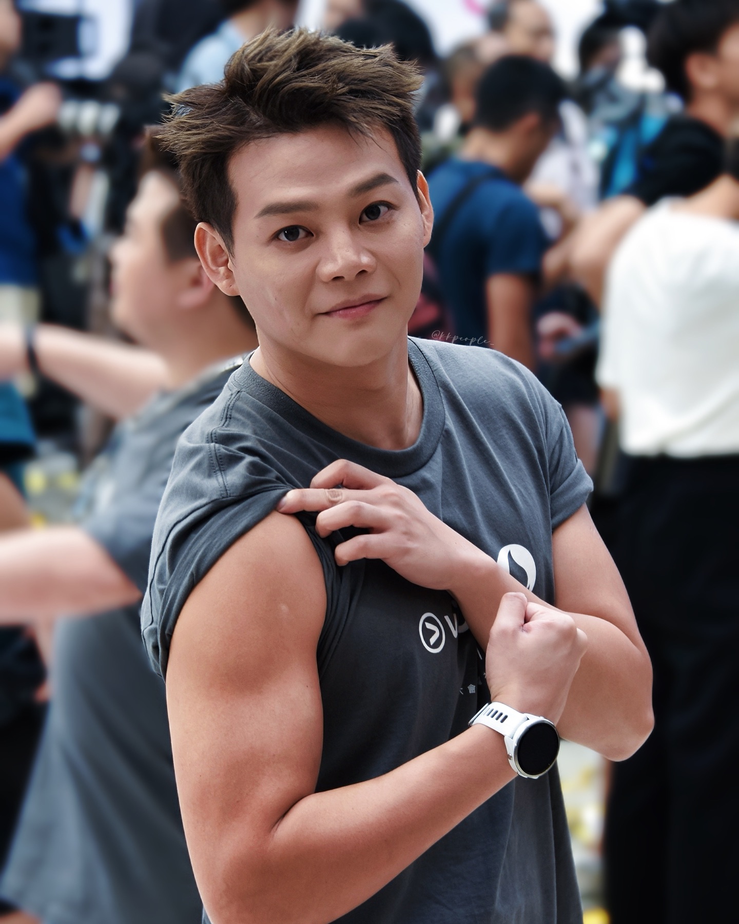 保錡被爆與菊梓喬同居2個月。