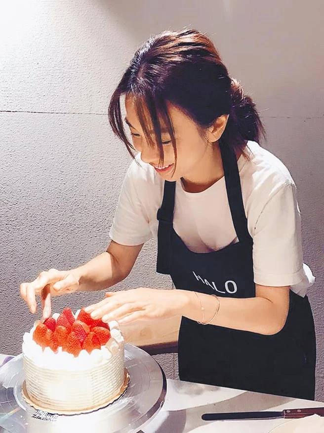 如果你喜歡烘培，可以試著放上網售賣，以賺取收入，同時亦節省鋪租。