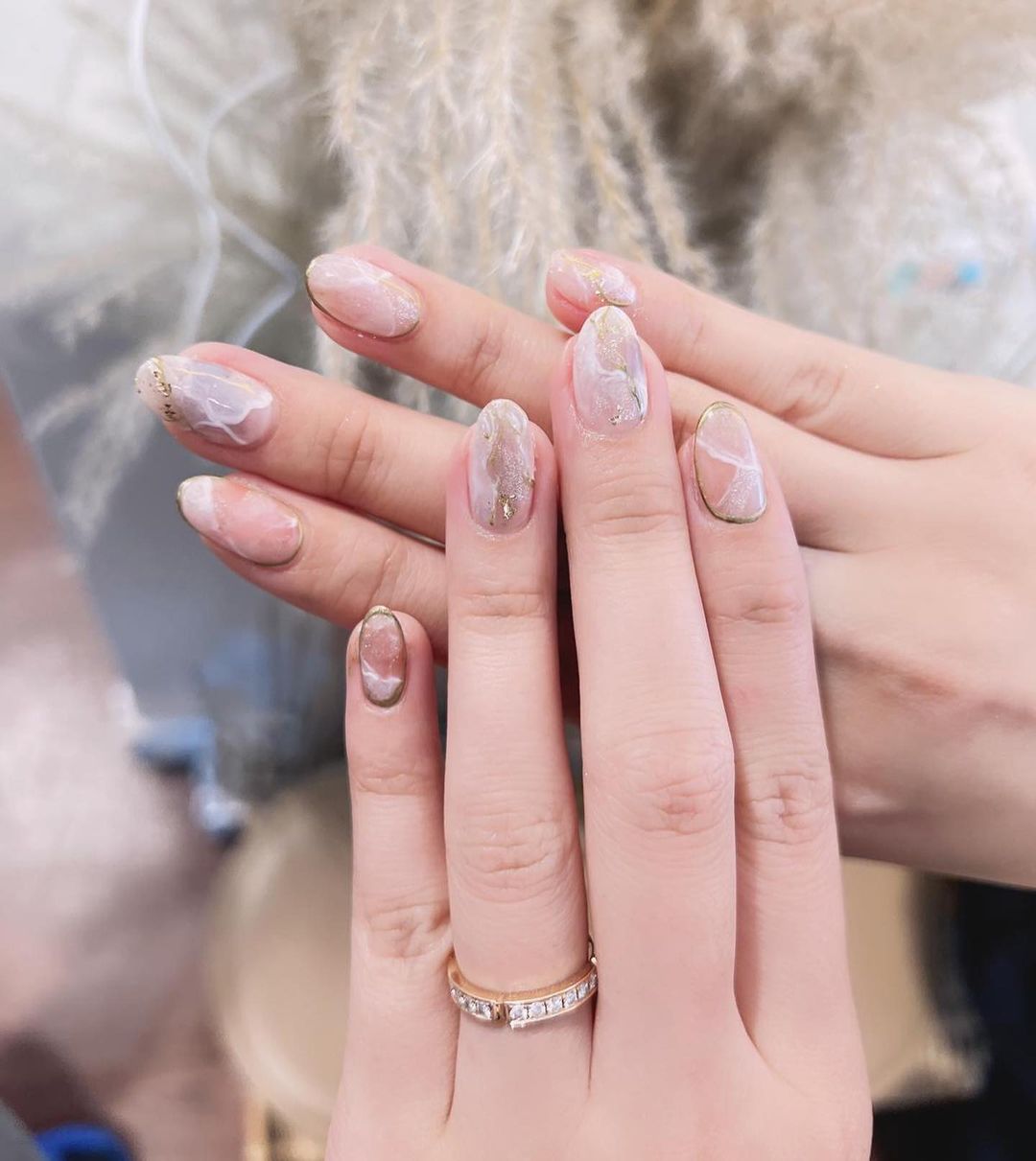 Fisukinail提供度身訂造的美甲服務。