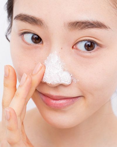 錯誤使用黑頭鼻貼。