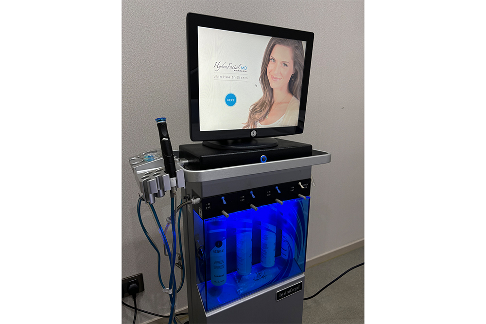Hydrafacial能淨化老化角質,帶走多餘油脂、污垢,提升肌膚吸收養份能力。
