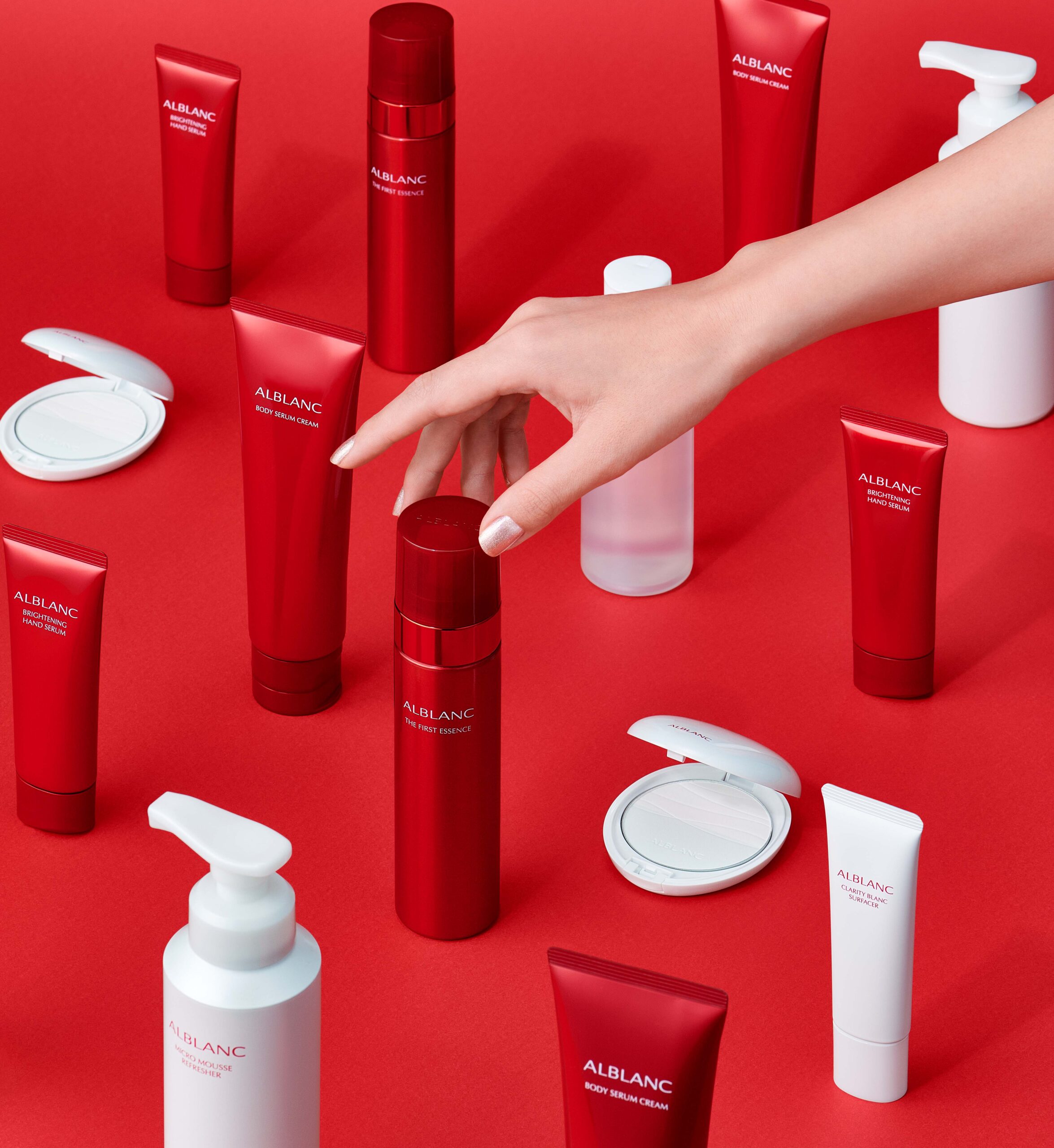 ALBLANC潤白美肌系列囊括護理系列及底妝系列，深得一眾用家歡心。