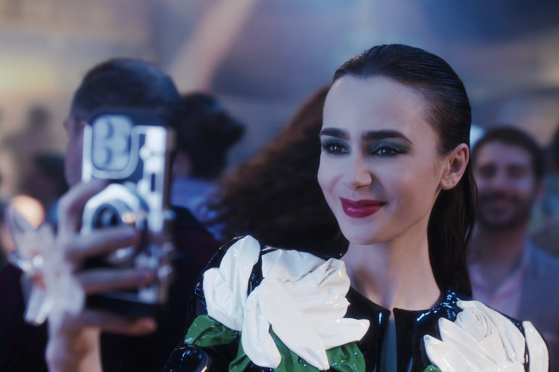 《艾蜜莉在巴黎：第4季》分上下兩部播，第2部將於9月12日全面上線！