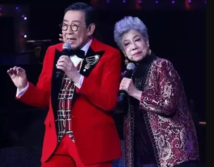 現年92歲的胡楓（修哥）兩年前突然傳出再婚娶現年89歲的羅蘭。