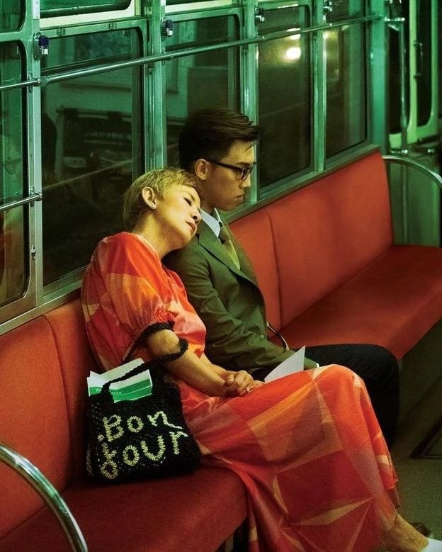 在余笑琴的眼中,最後的感情是真的,皆因她在這段「網絡情騙案」中獲得了情感上的慰藉。