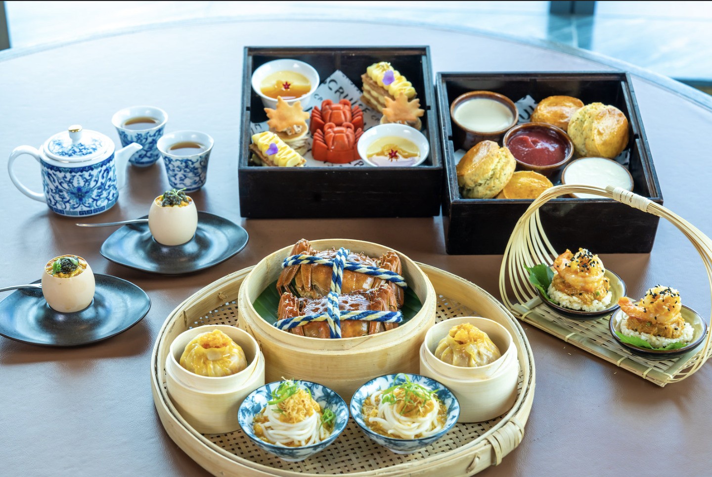 CRUISE空中餐廳及酒吧 -「秋日蟹逅」下午茶