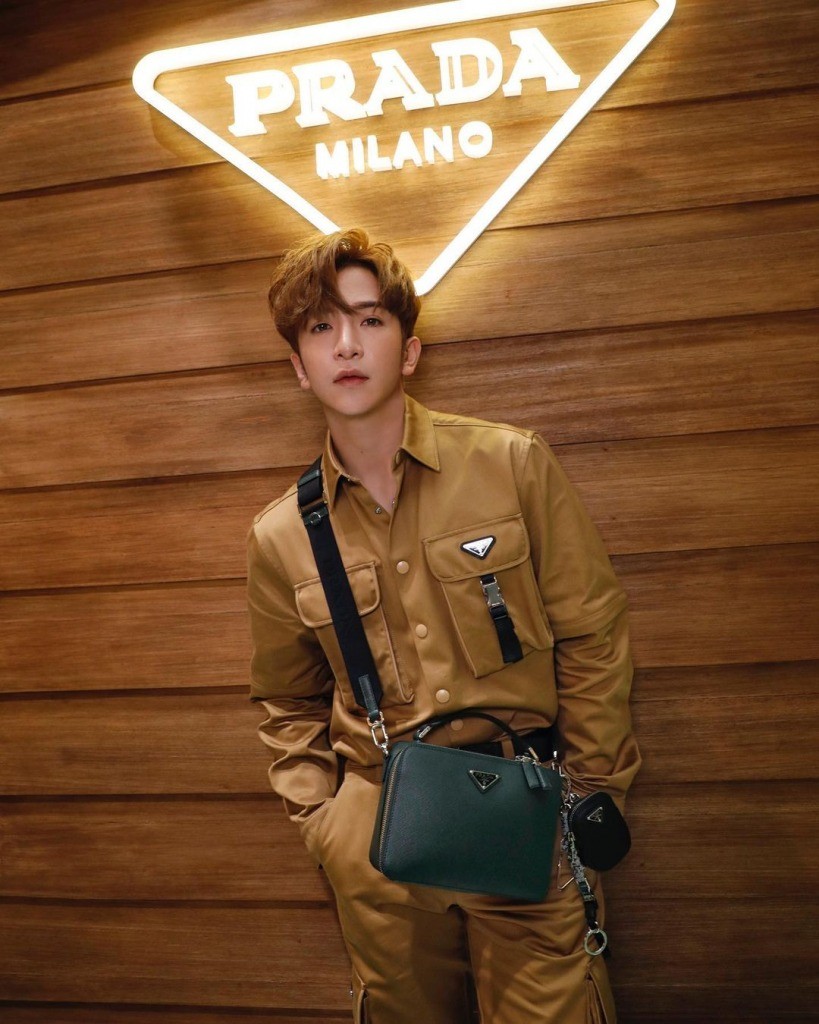 Anson Lo 最近入手了Burberry的Rocking Horse 迷你手袋。