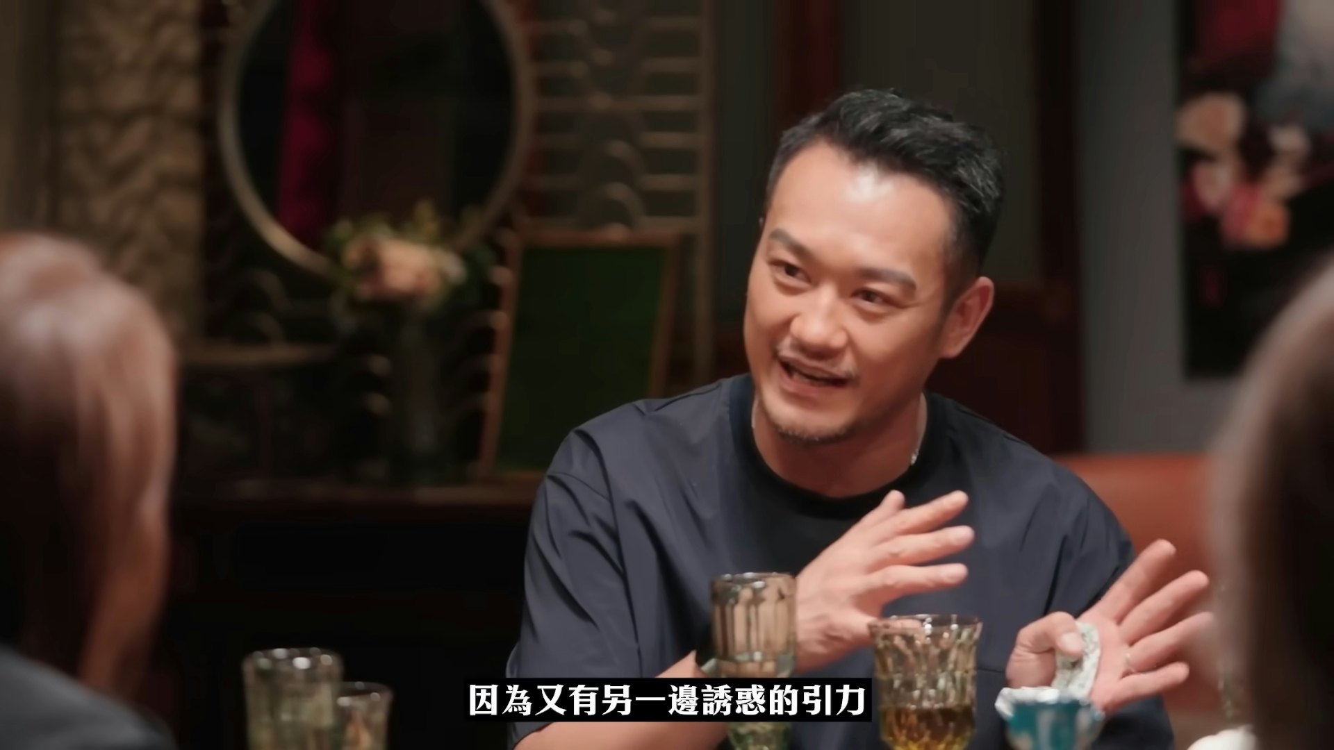 吳浩康現身網台節目《港女又萬歲》自揭黑歷史。