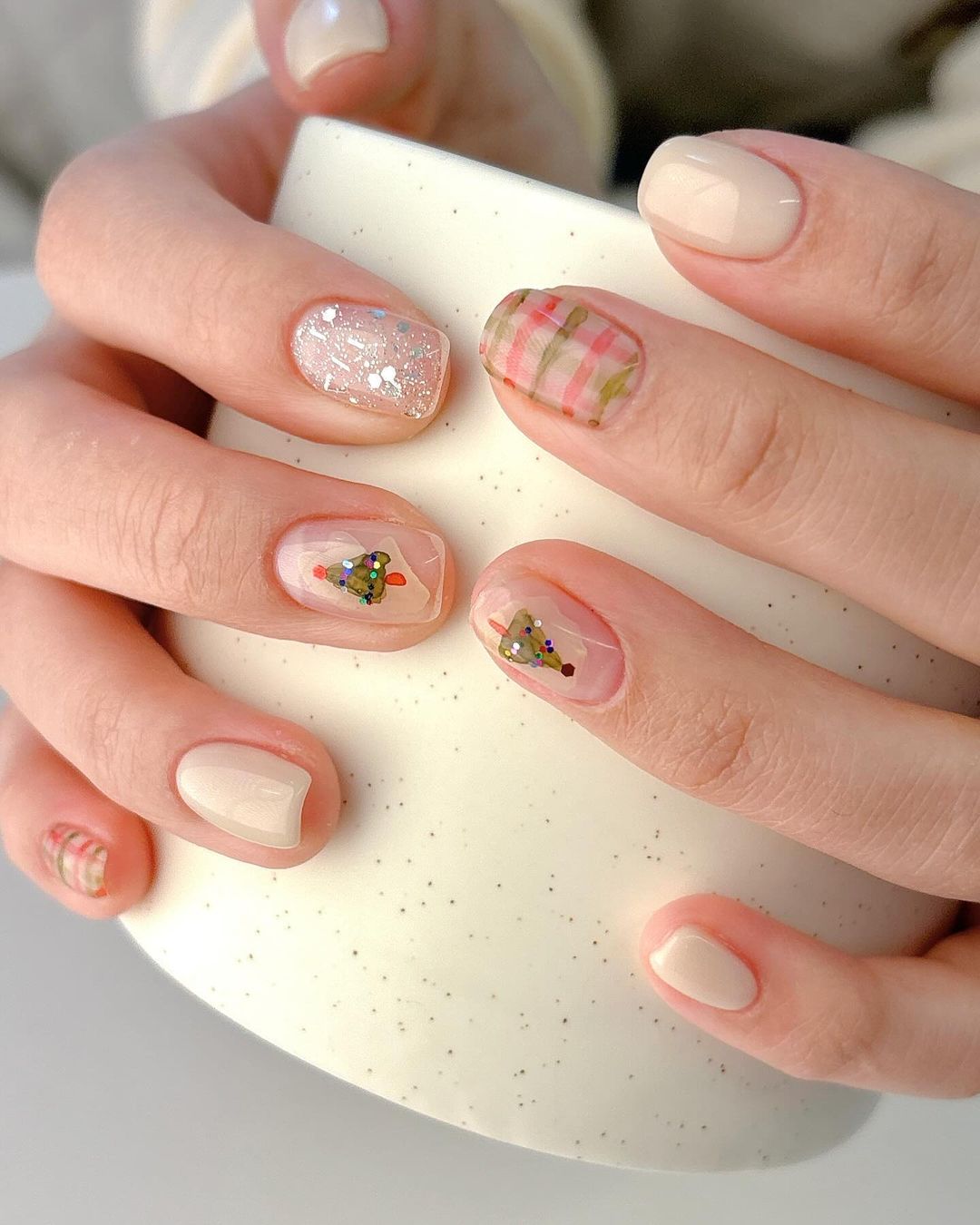 聖誕包裝美甲。