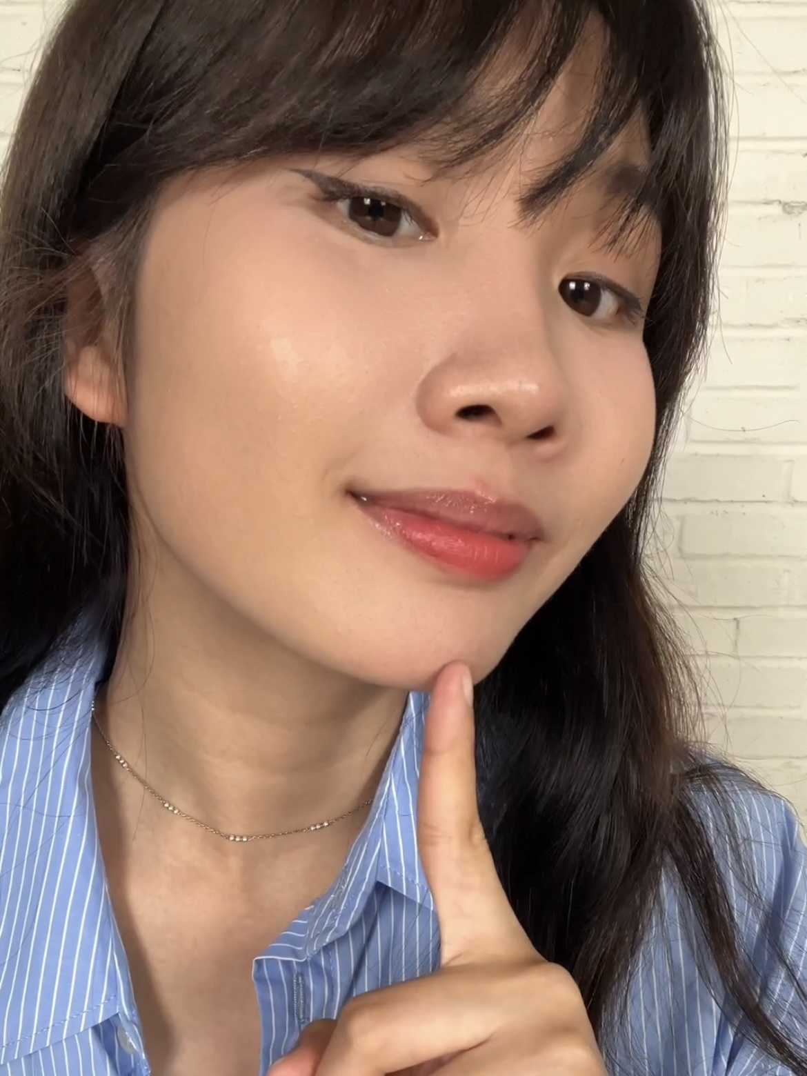 上唇膏唇彩，唇紋也不易展露。