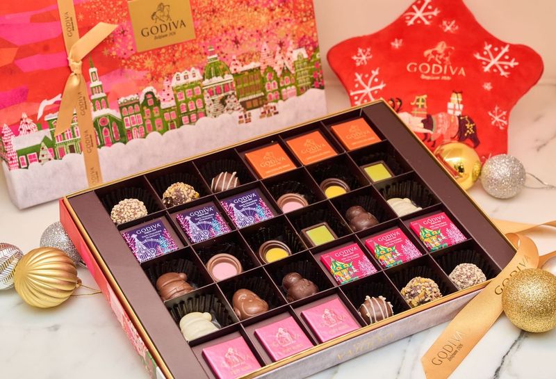 GODIVA 2024聖誕巧克力禮盒30顆裝 HK$899
