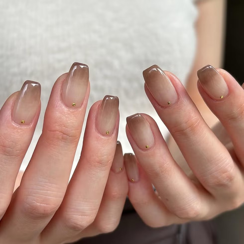 率性點綴美甲。