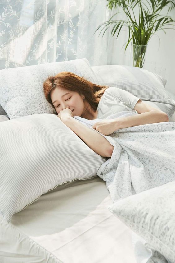 遠離慢性疲勞：7小時睡眠時間效果最好。