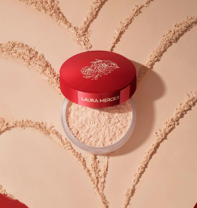 Lucky in Love柔光透明蜜粉 HK$380