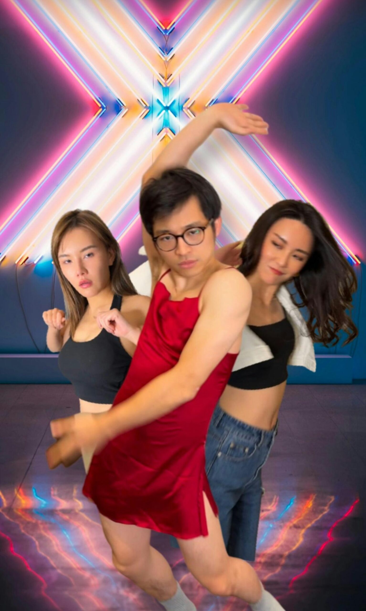 最近與林作和裕美拍片而成功上位的「五索」被踢爆搭上馬清鏗。