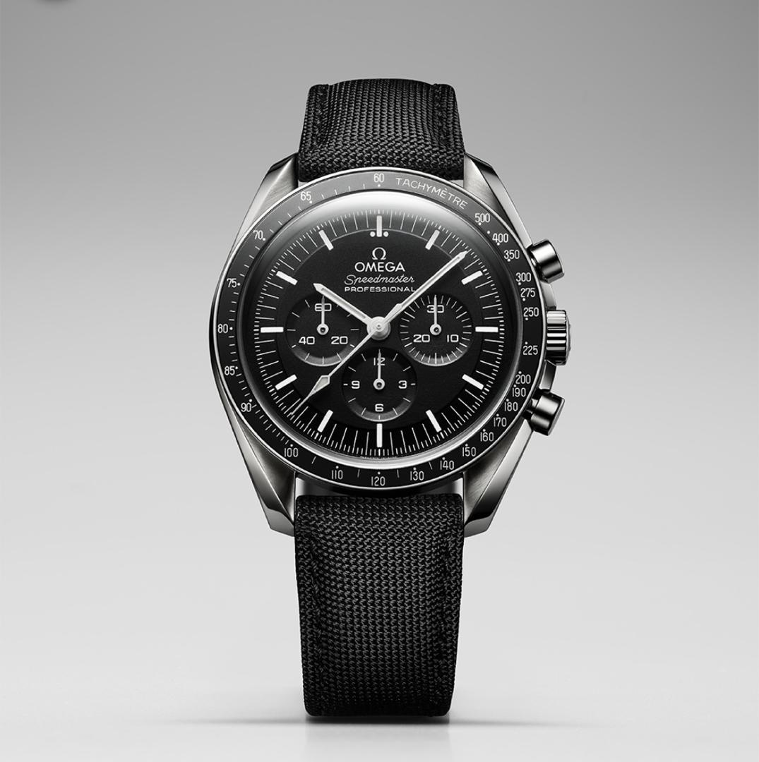 情人節送這款月球錶，讓每一刻都成為見證愛情的時間。