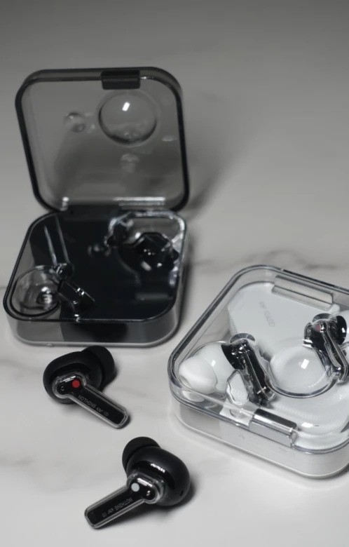 Nothing ear (1)