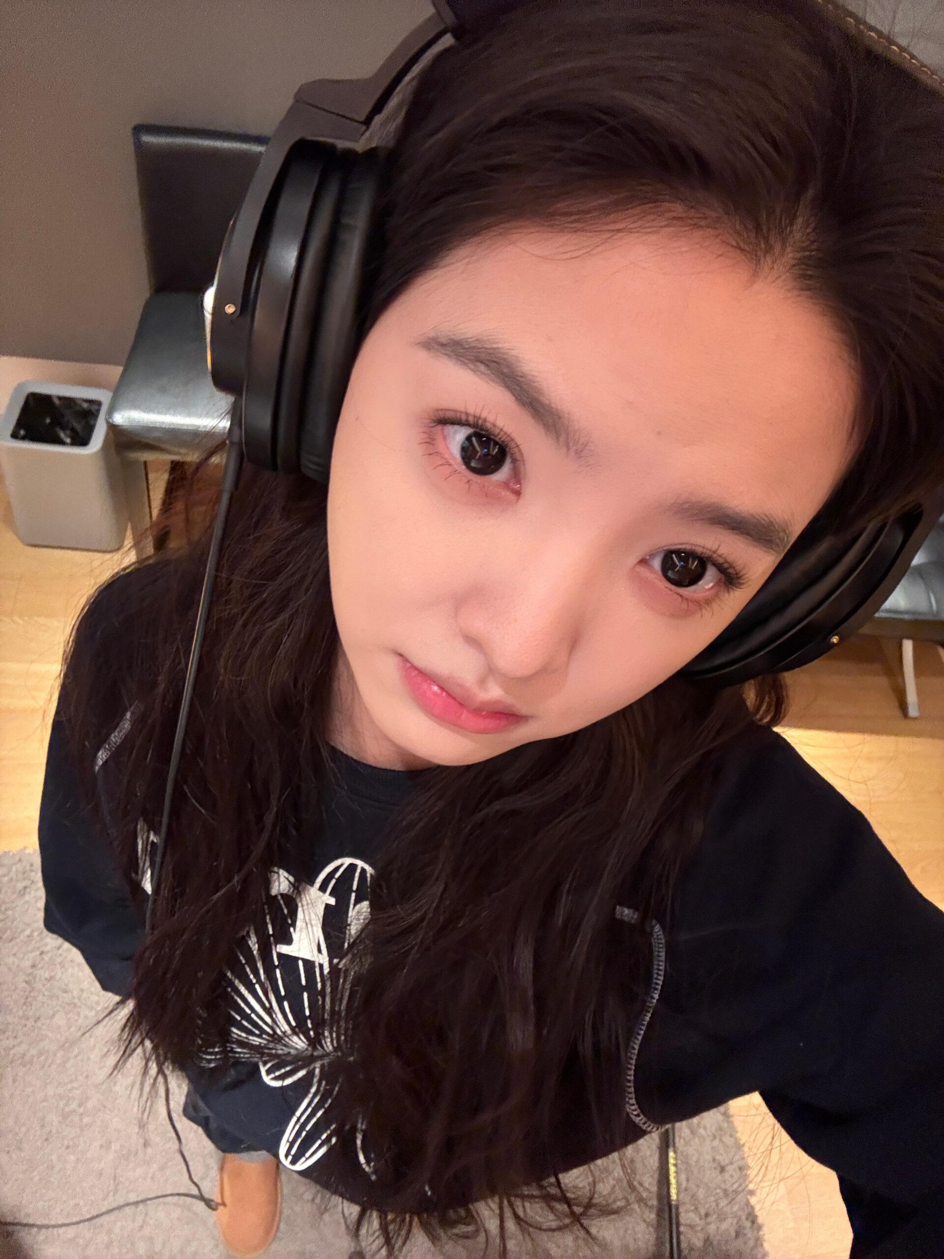 這一步不僅能放大雙眼，還能增添一絲無辜感