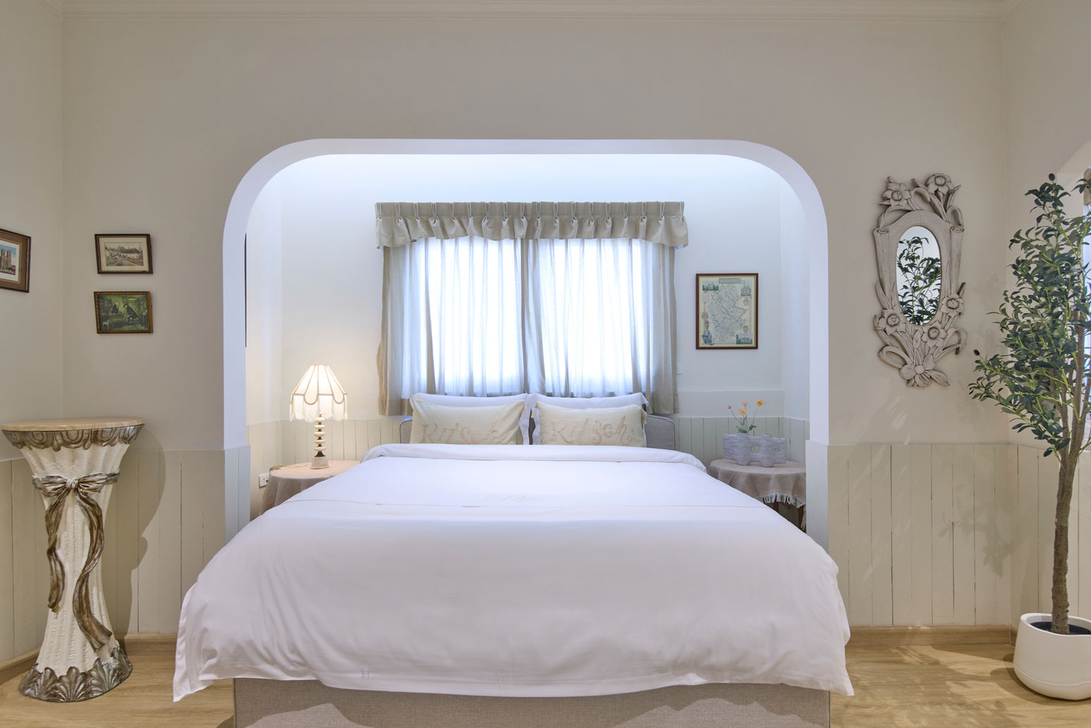 「Blanc Chateau」房型走法式古典風，整體風格高雅舒適