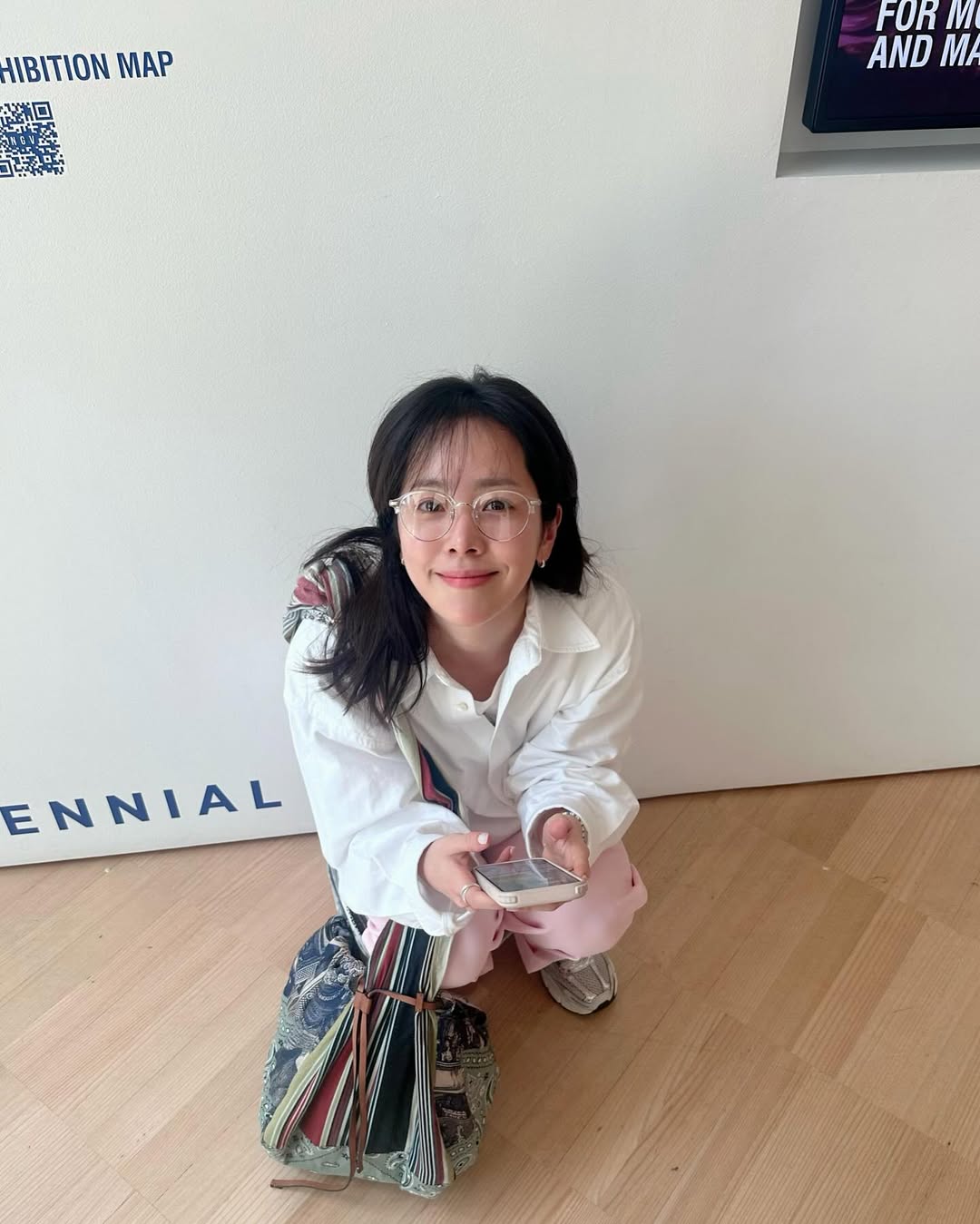 韓志旼在夜晚的清潔則會根據當天的妝容狀況而有所不同