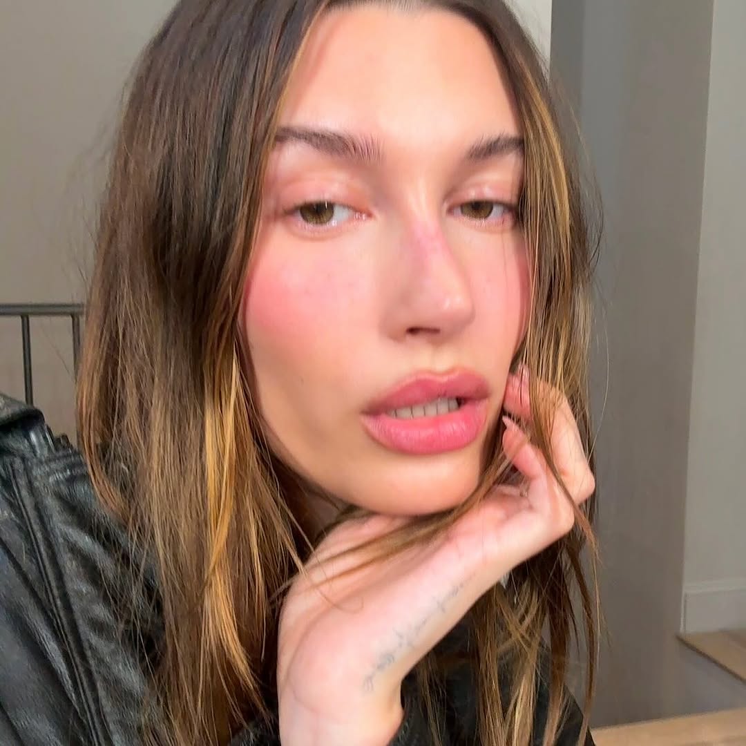 俐落且具有立體感的眉毛是美式甜心妝的靈魂之一