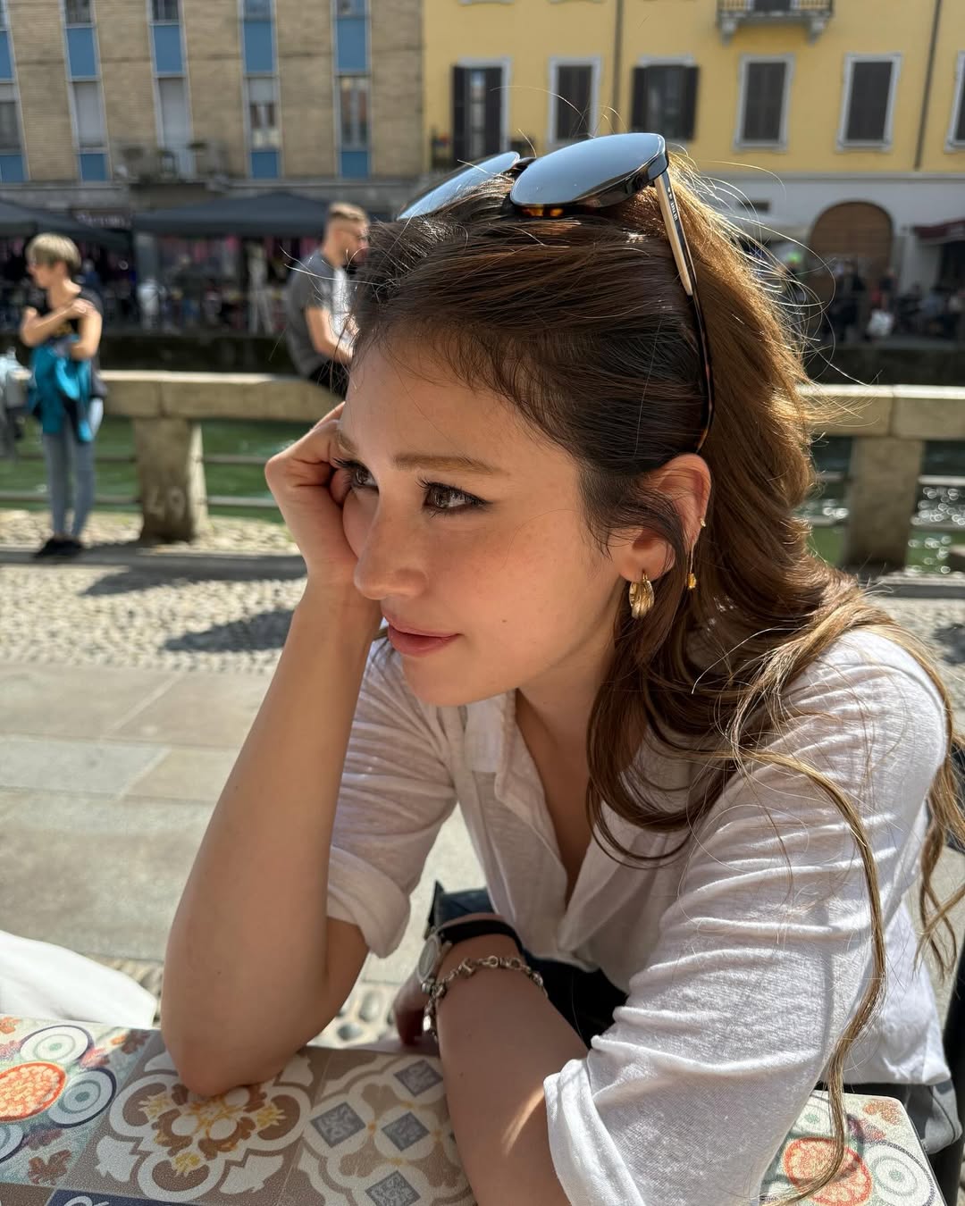 妝前使用專用的防曬產品仍然非常重要