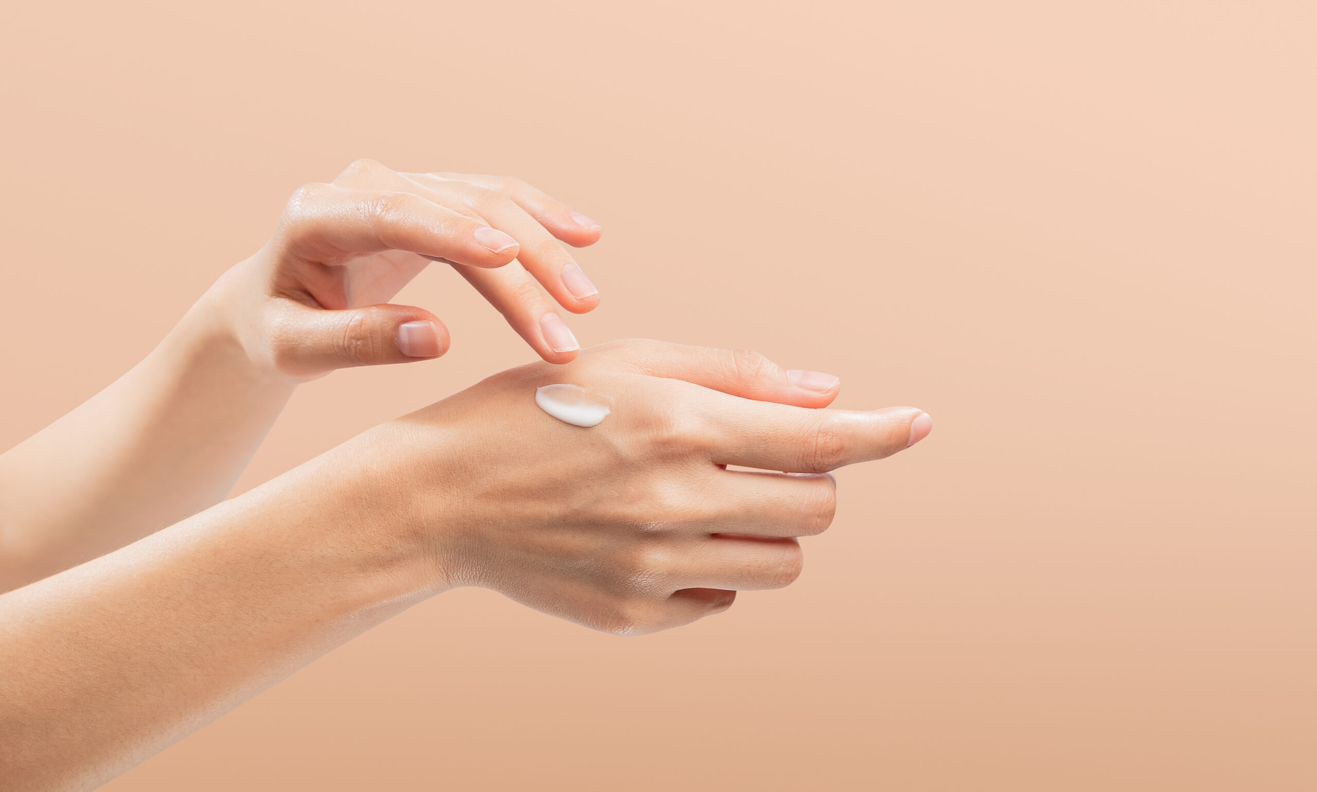 想讓乳液發揮最大的護膚效果，一定了解正確的保存方式，才不會讓乳液容易變質。