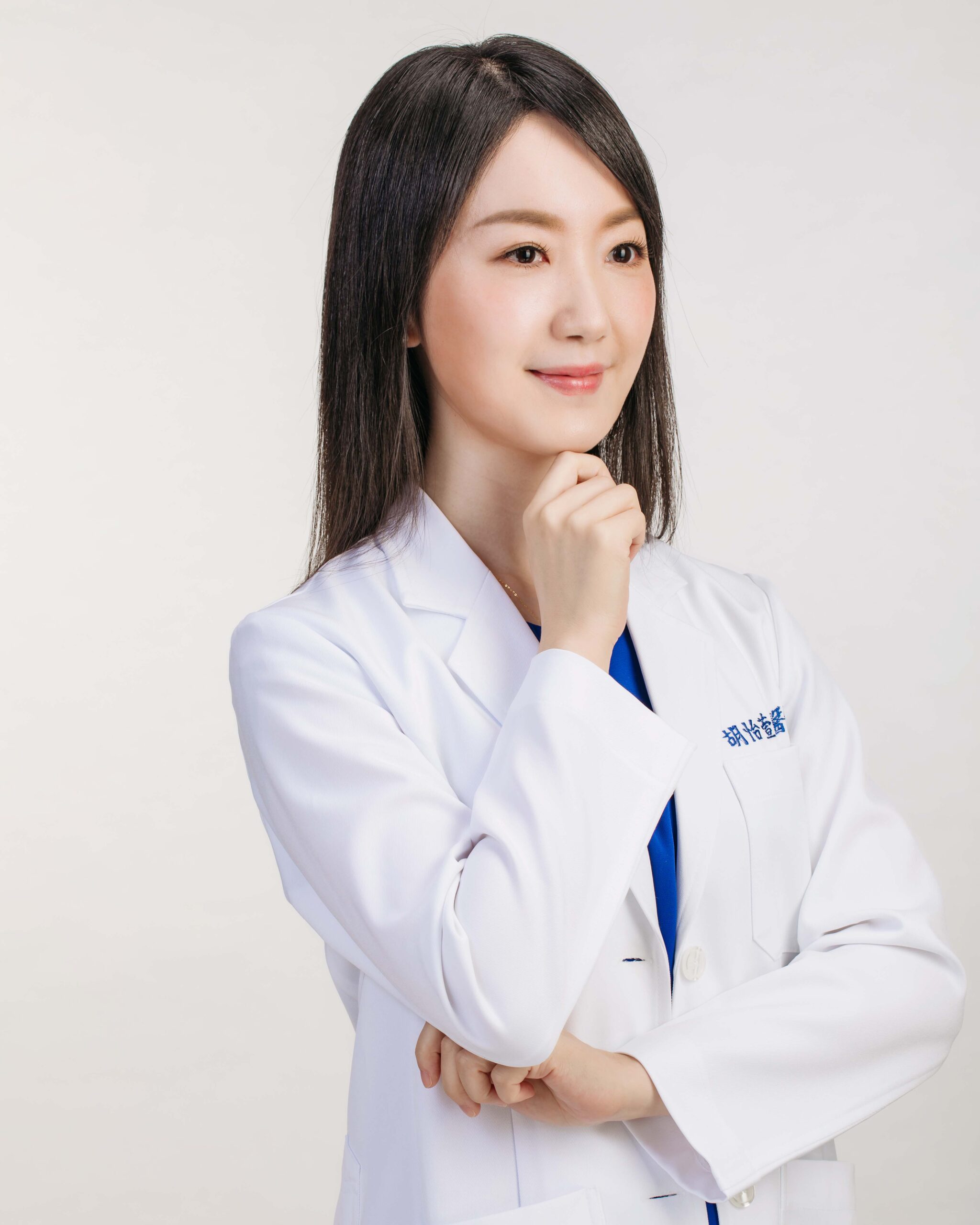 皮膚科胡怡萱醫師