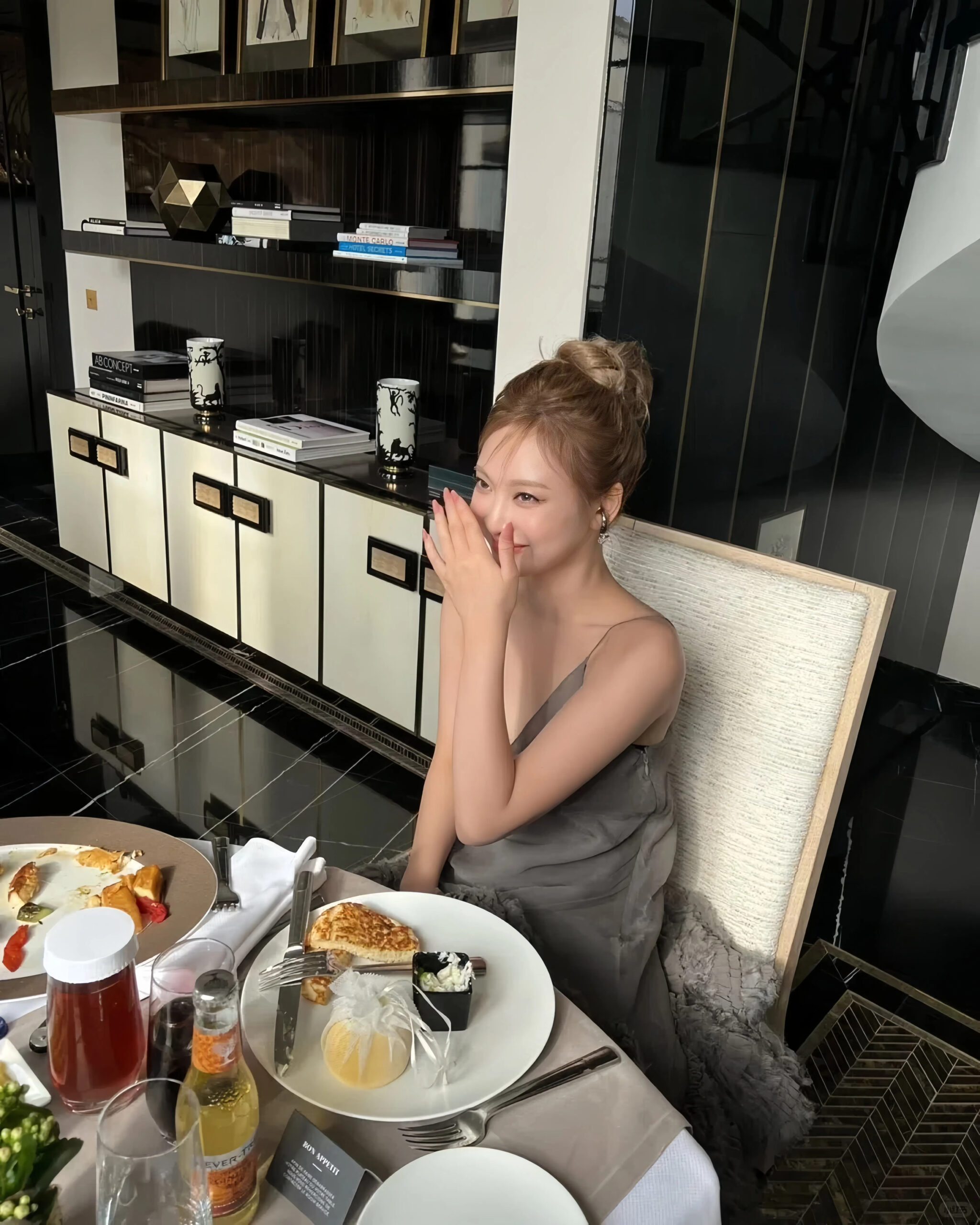 寧藝卓的日常飲食分享。