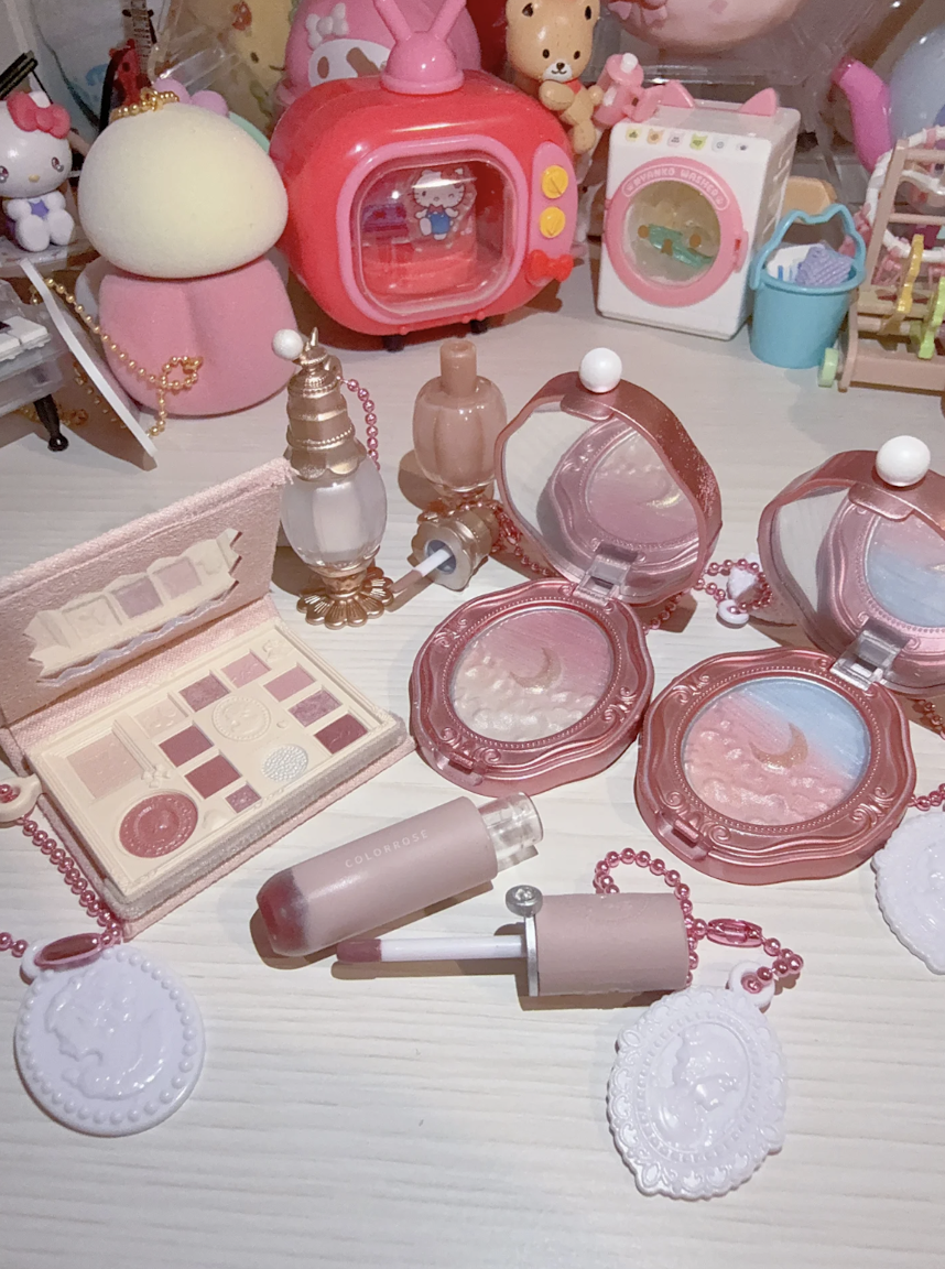 將Colorrose旗下的熱門產品縮小成可愛的迷你版