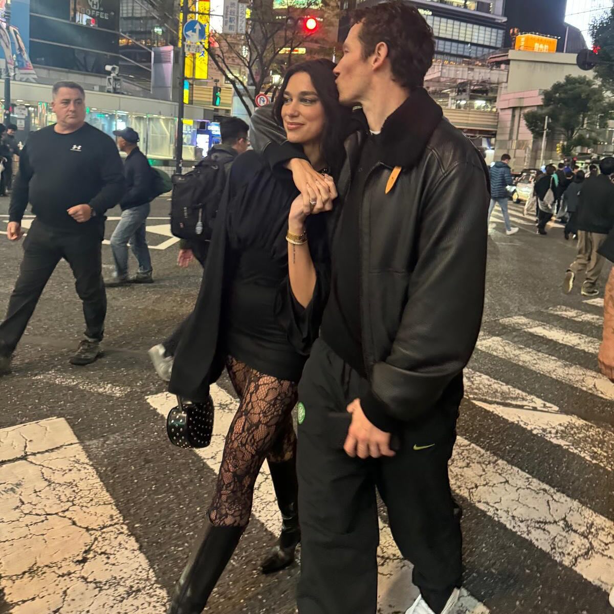 不排斥愛情,不拒絕婚姻,只是在尋找那個能與自己一起在平凡生活中找到樂趣的人