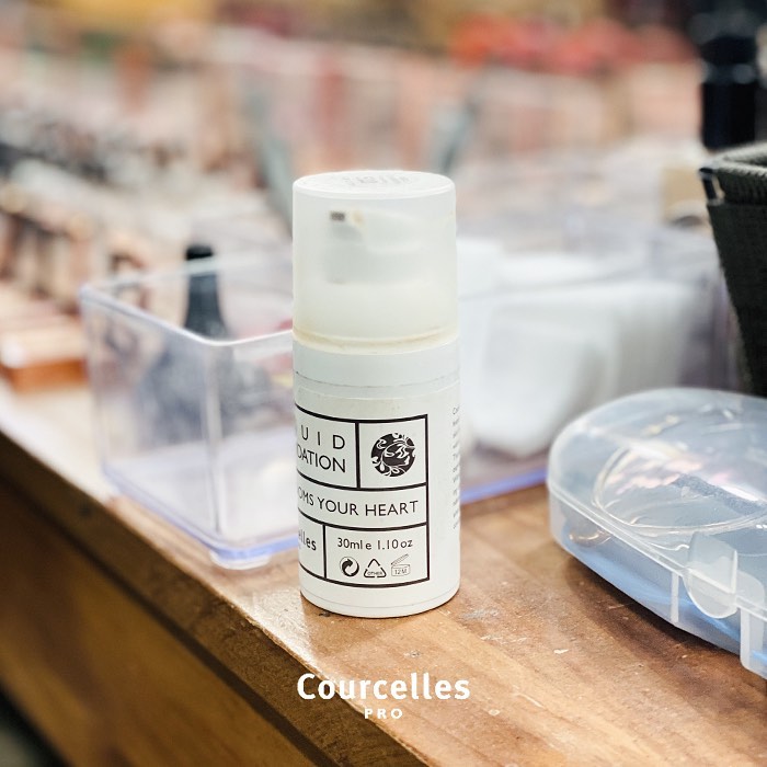 Courcelles Liquid Foundation #100提亮液