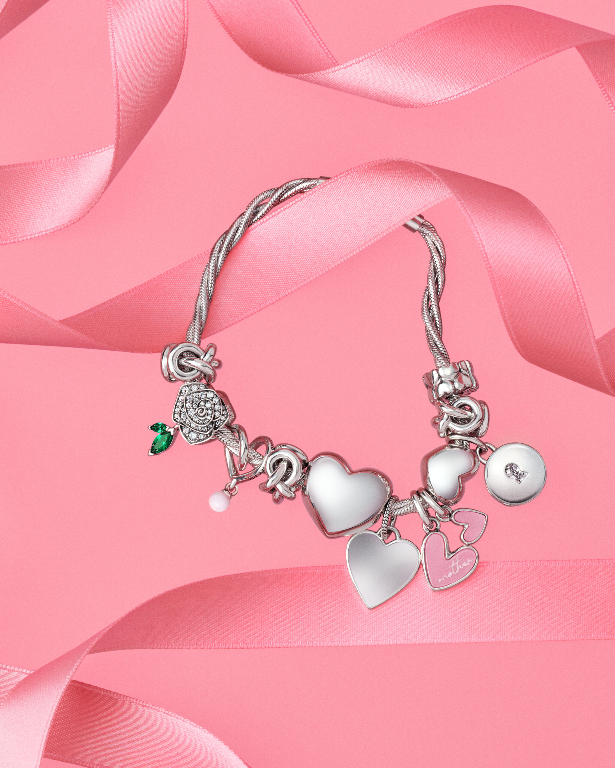 Pandora Moments母親節系列