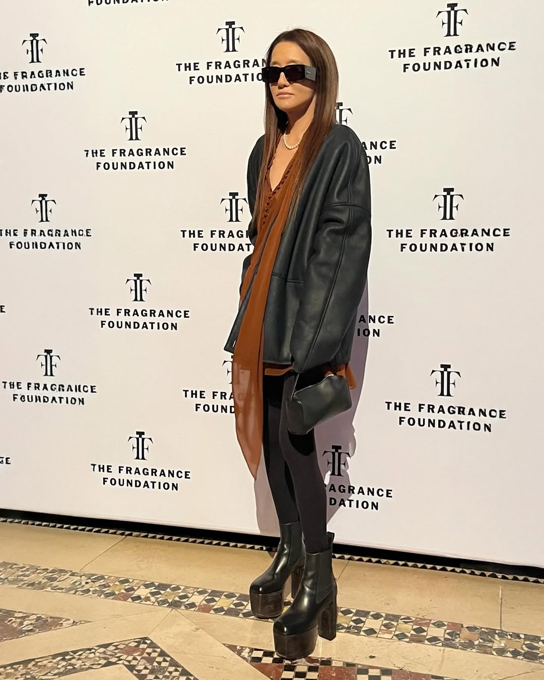 Vera Wang依然保持著對時尚的熱情和對創新的追求