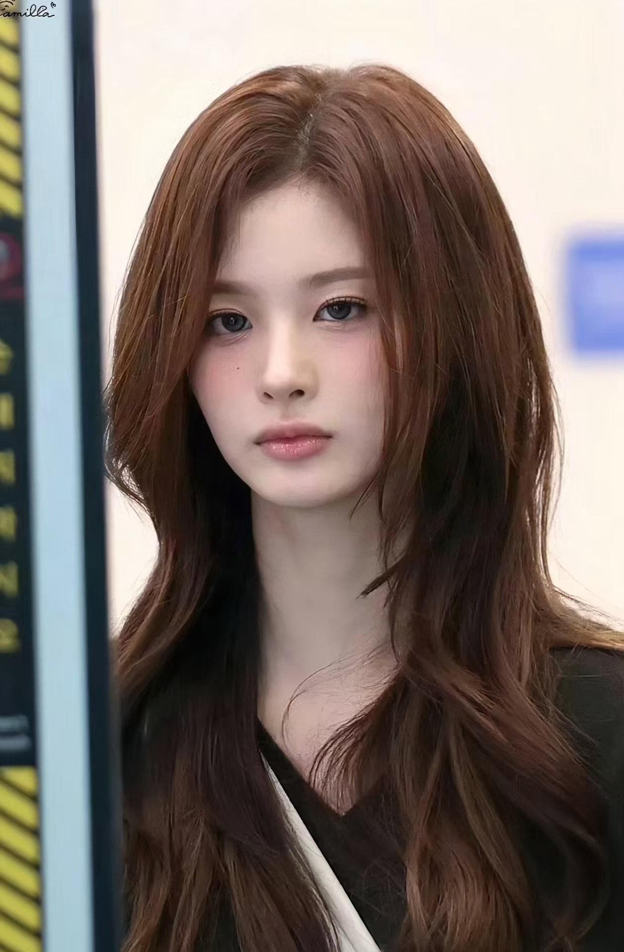 和韓國女團Nimxx成員雪允，一起get同款巧克力摩卡棕髮色。